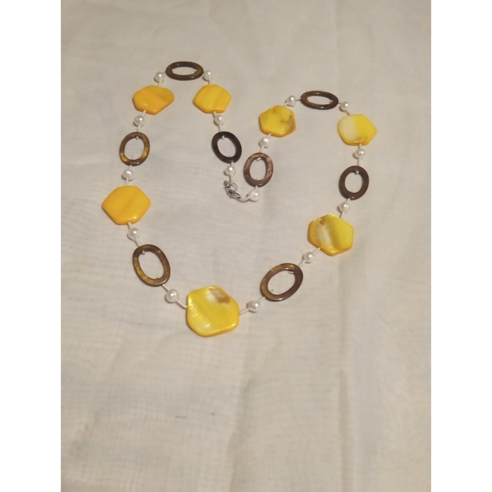 Vintage Premier Designs Yellow And Brown Mother Of Pearl Necklace With Fresh...